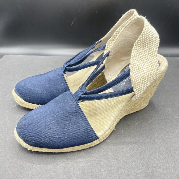 Adrienne Vittadini AV Branca Espadrilles 8M Close toe Blue Wedge Heel Shoes - Picture 1 of 5